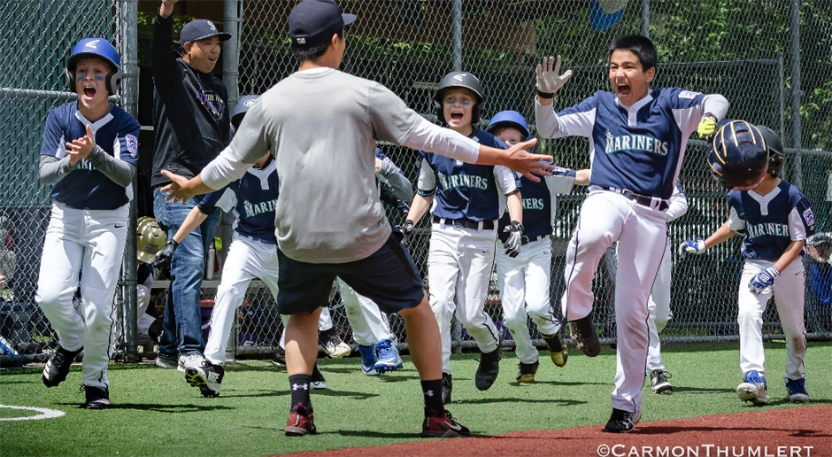 Volunteer with Issaquah Little League