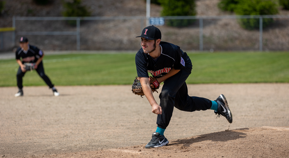 Play Upper Division Baseball and Softball with Us